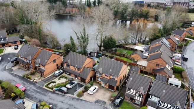 Henley Court For Sale