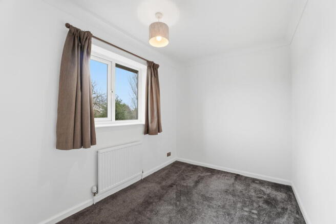 2 bed Flat for sale Image 8