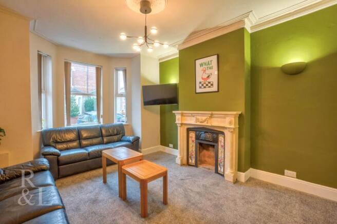 18 Rushworth Avenue (12).jpg