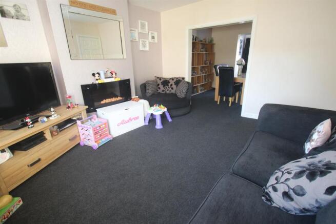 Lounge: