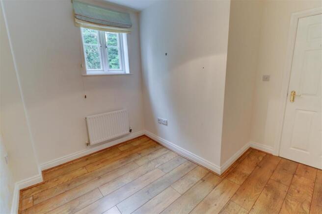 Bedroom 3/Office