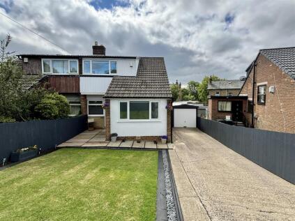 Raeburn Drive, Bradford 6