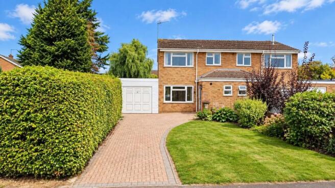 3-bed semi-detached on Manor Road, Earls Barton, Northamptonshire NN6, £285,000