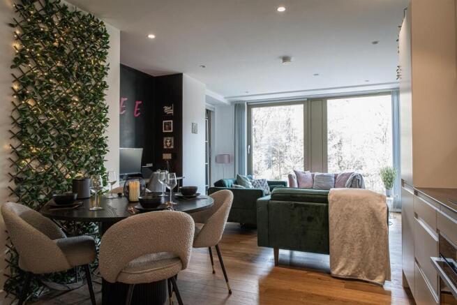 OPEN PLAN LIVING