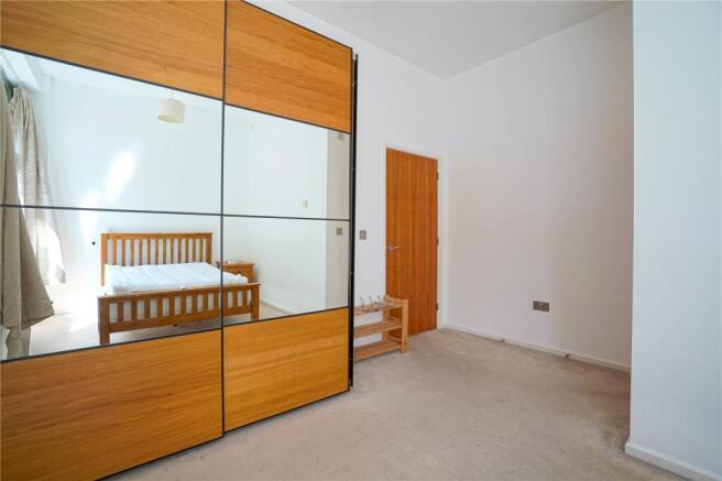 2 bed Apartment for sale Image 8