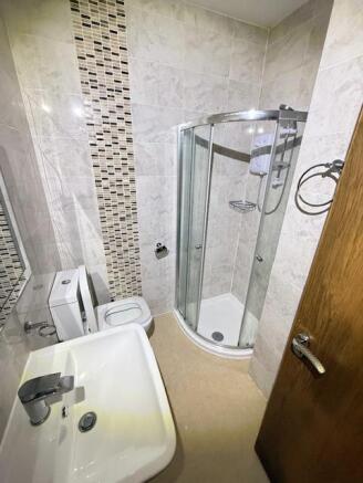 1 bed Flat to rent Image 7