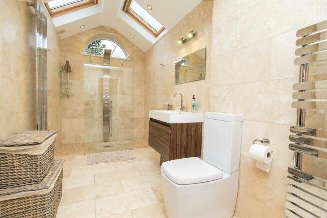 Family bathroom