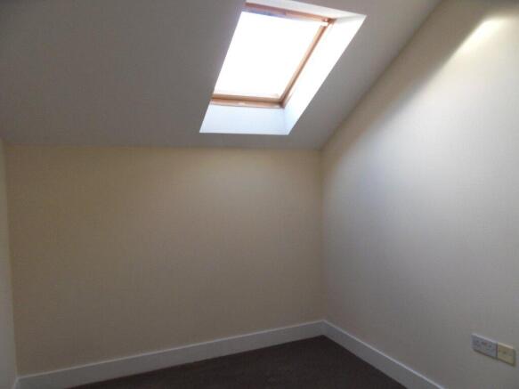 2 bed Apartment to rent Image 8