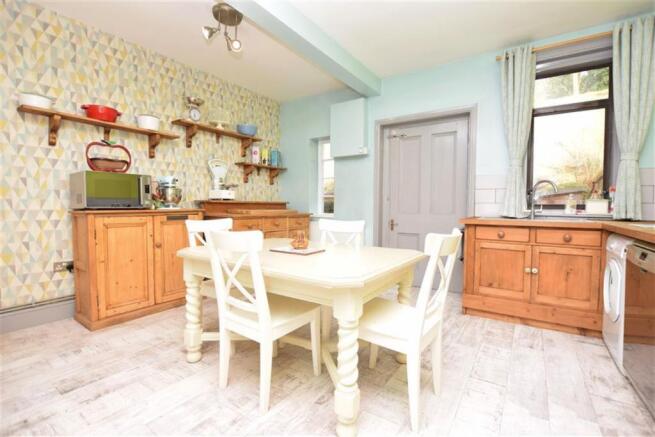 DINING KITCHEN
