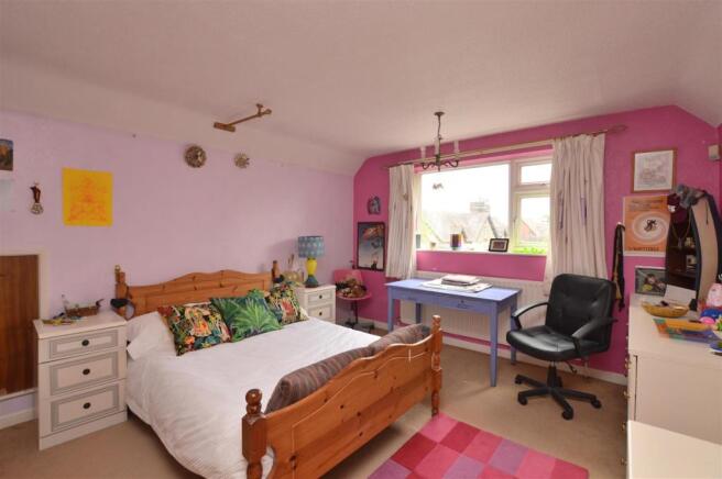 Double Bedroom 2