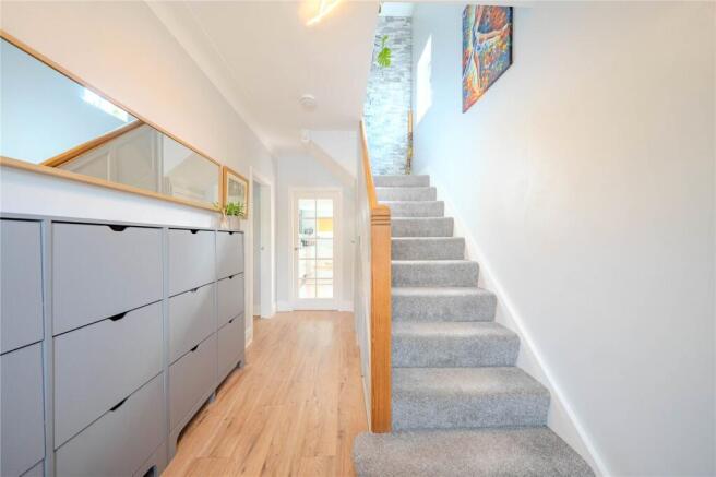 4 bed Semi-Detached for sale Image 9