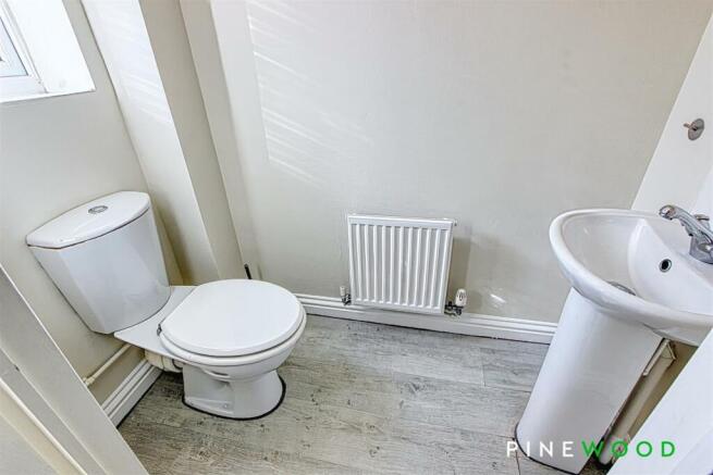 GROUND FLOOR WC