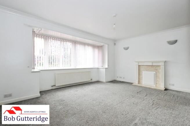 BAY FRONTED LOUNGE