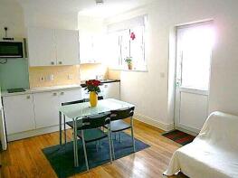 99d, Headstone Road, Harrow HA1 1PG