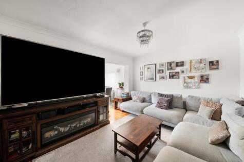 Windmill Lane, Southall, UB2