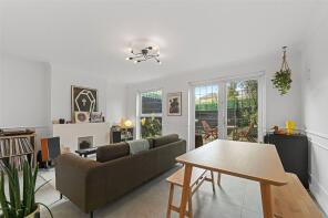 72, Tredegar Road, London E3 2EP