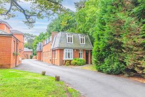 17, Daneswood, Heath Lane, Milton Keynes MK17 8TW