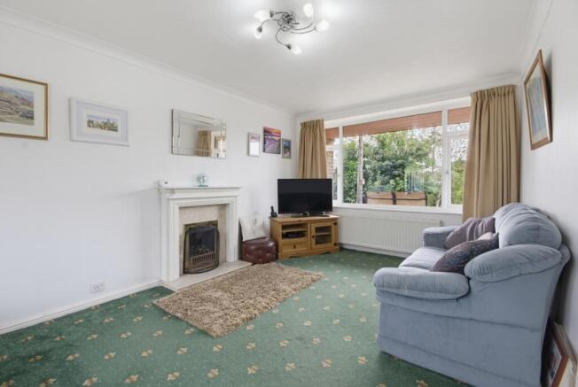 2 bed Detached for sale Image 6