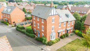 10, Flora Grove, Ashby-de-la-zouch LE65 1FG