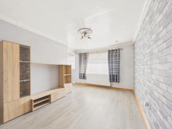 Plumtree Road, Thorngumbald, Hull, HU12 9QH photo 4