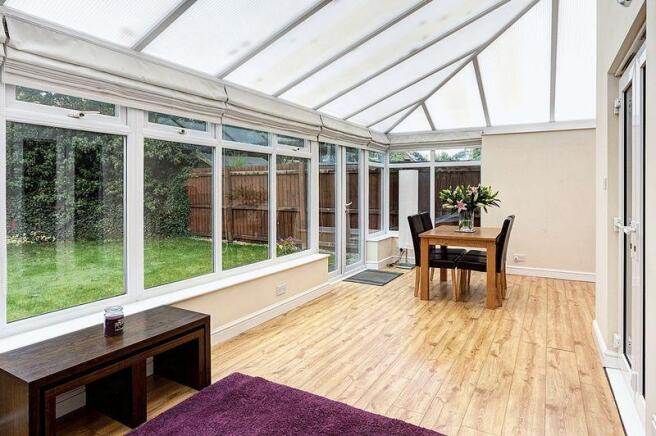 SITTING ROOM/D...