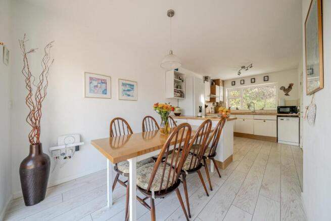 Kitchen diner