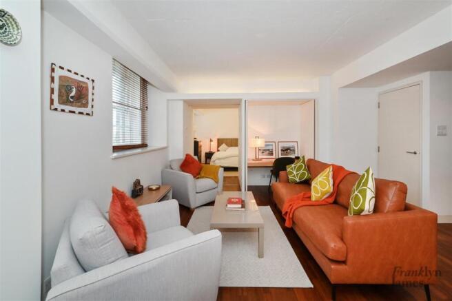 The-Listed-Building (8).JPG