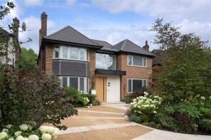 3, Coombe Rise, Kingston Upon Thames KT2 7EX