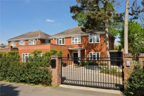 5, Oatlands Chase, Weybridge KT13 9RF