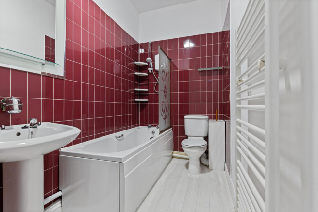 2 bed Terraced for sale Image 11