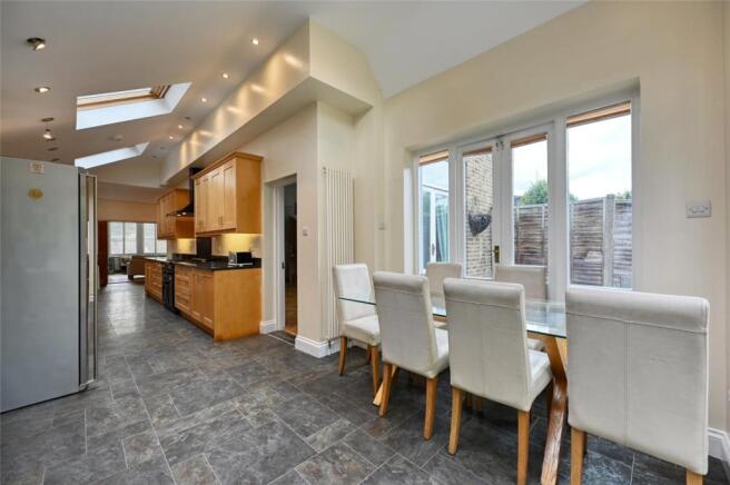 Kitchen/Dining