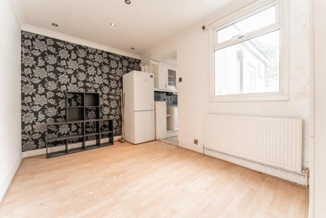 Dorchester Avenue, Bexley, Kent, DA5 photo 4