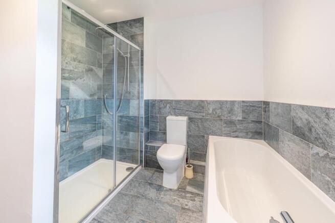 HOUSE BATHROOM