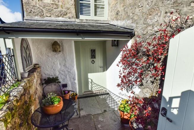 Entrance courtyard