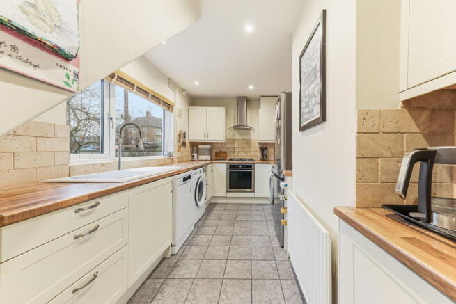 3 bed End of Terrace for sale Image 4