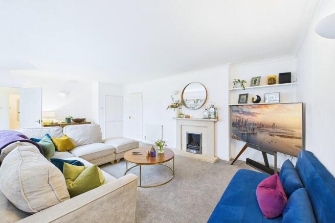 CAM03416G0-PR0129...