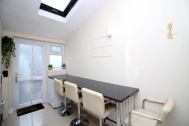 Breakfast Room