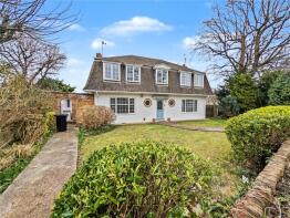 7, St Helier Close, Wokingham RG41 2HA