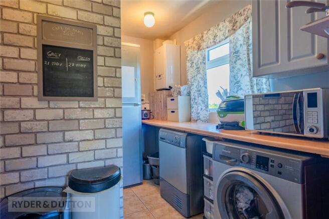 3 bed Detached for sale Image 10