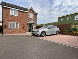 Copper Beech House, Main Road, Dorrington, Shrewsbury SY5 7JW