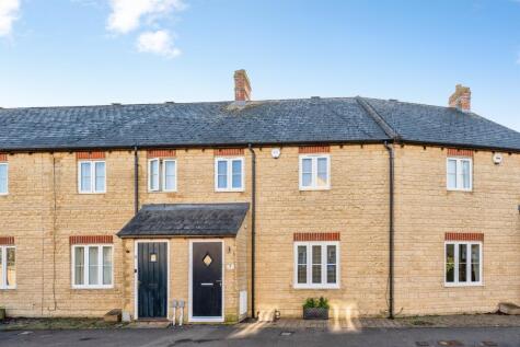 Cedar Road, Carterton