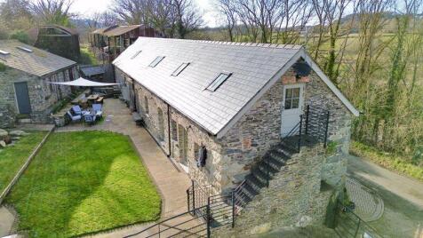 Dolwyd Barn, Dolwyd