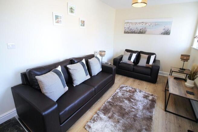 1 bed House Share to rent Image 7
