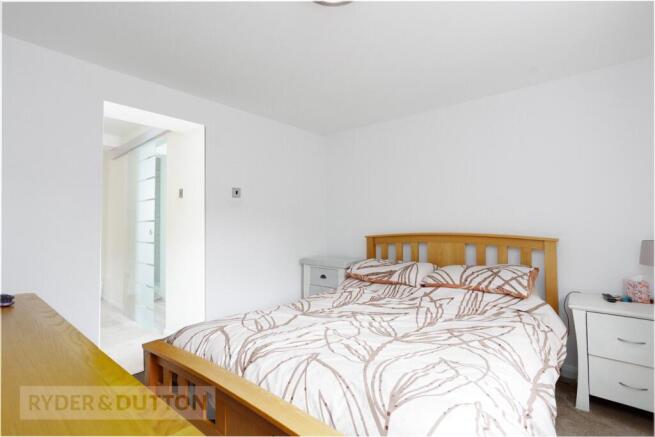 3 bed Detached Bungalow for sale Image 11