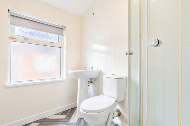 2 bed Terraced for sale Image 9