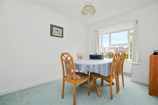 4 bed Detached for sale Image 7