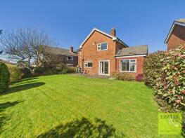 82, Parklands Way, Poynton SK12 1AT