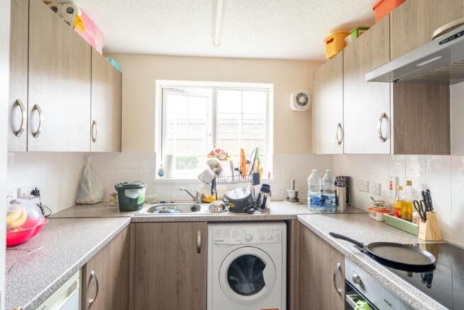 73 Troy kitchen