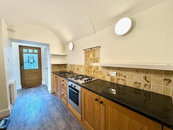 Highfield, Bramley Lane, Hipperholme - Bramleys Es