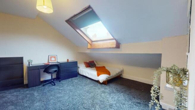6 bed Terraced to rent Image 11